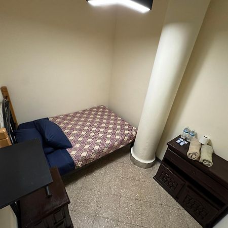 Rooms Zocalo เม็กซิโกซิตี้ ภายนอก รูปภาพ